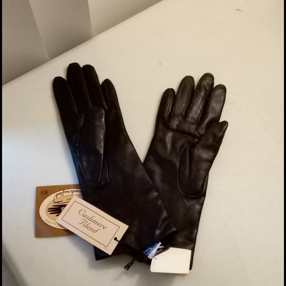 Fownes Accessories Fownes Handcrafted Leather Cashmere Lined Gloves